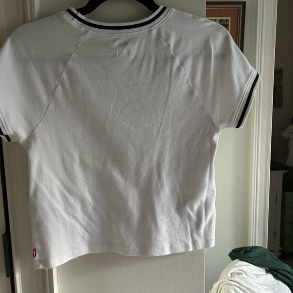 Classic White T-Shirt with Black Striped Collar-Levi’s. - Picture 5 of 6